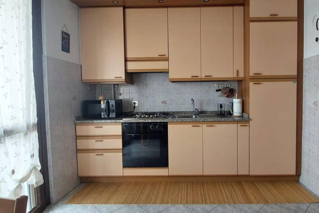 Ferienwohnung Deliziosa Casa Mignon Luisago Exterior foto